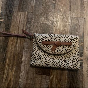 Leopard wristlet purse